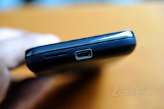 �໬������ HTC 7 Surround���к��׽� 