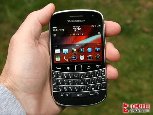 N9 led the NFC-enabled Nokia smartphones inventory (5)