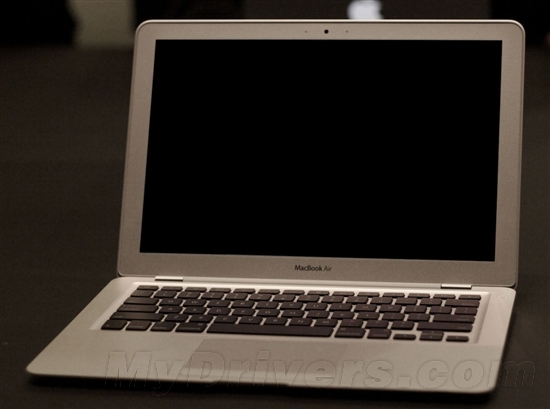 699美元起 苹果开售2010款翻新Macbook Air_