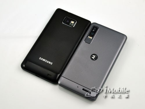 谁的操作更便捷摩托ME863对比三星i9100