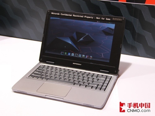 1300万像素双核旗舰摩托罗拉MT917图赏(6)