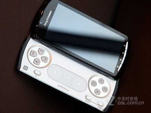 PSP Xperia Play1980 