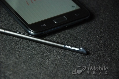 针锋相对摩托XT910对比三星GALAXYNote(3)