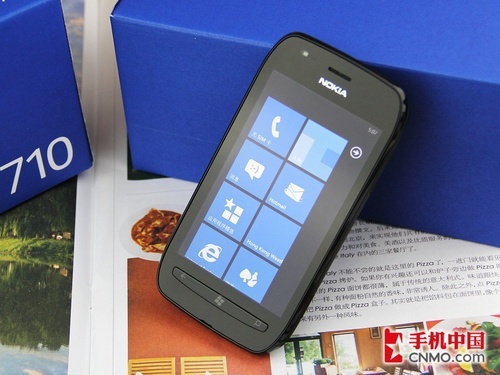 诺基亚Lumia 710