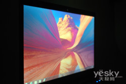 Photo: Ultimate Business Review Acer TravelMate 8481TG