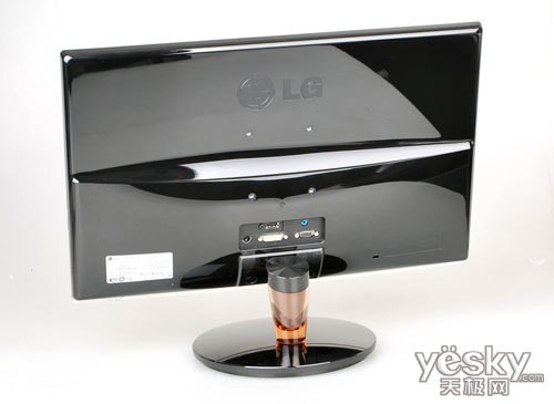 http://image.tianjimedia.com/uploadImages/2011/066/A63P2Y4QZCF3_DSC_7724_500.jpg