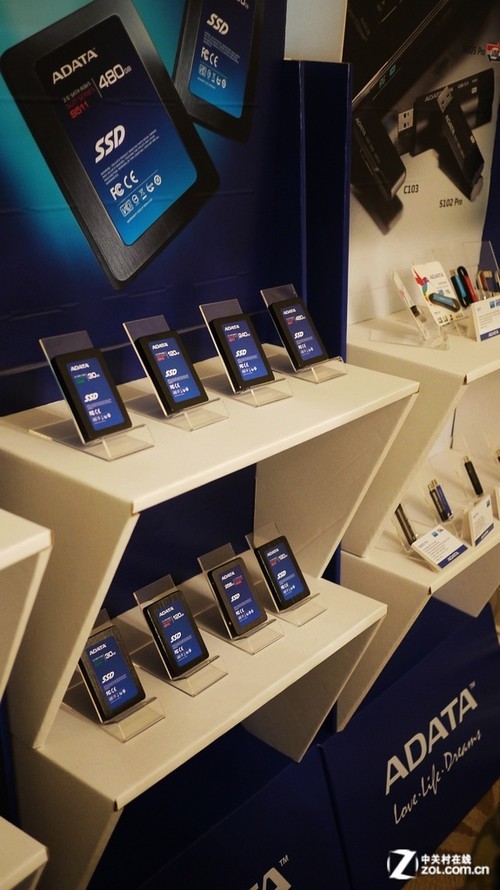 �����ٶ�������CES����չȫ����Ʒ