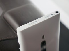 ˧��WP�»� ��ɫŵ����Lumia800�ٵ��� 