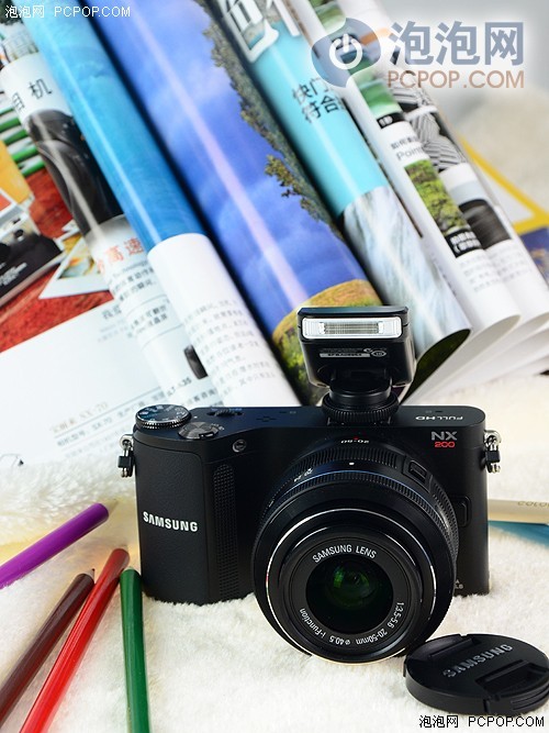 2030万像素的全新体验 三星NX200评测