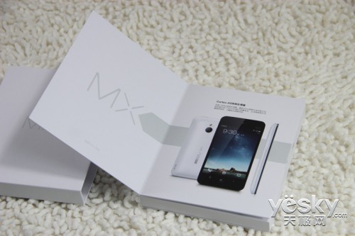 一只神秘的手机 魅族MX双核升级版开箱图赏_