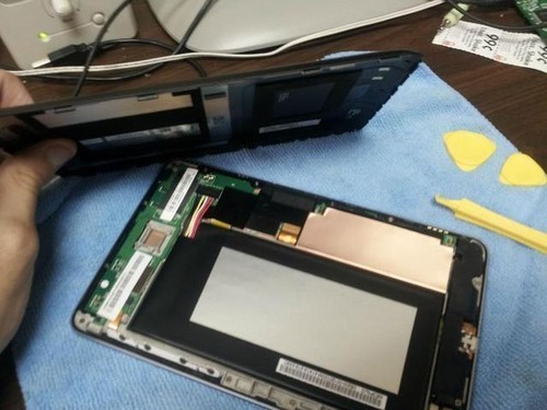 便宜没好货?Nexus 7屏幕开裂爆坏点_笔记本