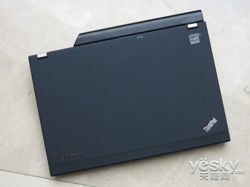 X220与X230，哪个更经典？一场技术与设计的较量