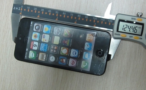 丑爆了！苹果iPhone 5模型机又曝光