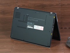 ThinkPad S220ɫ ײͼ 