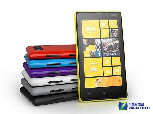 双核1.5GHz 4.3英寸诺基亚Lumia 820发布