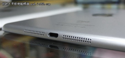 2478008823.jpg