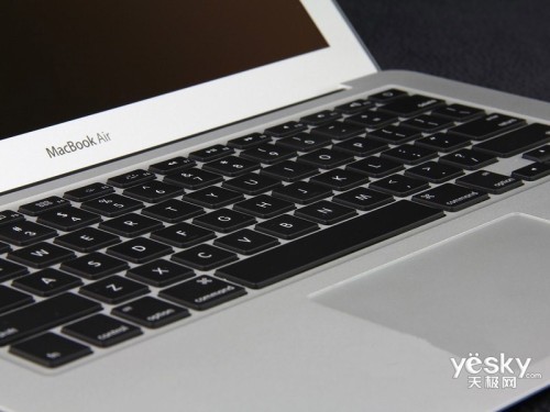 苹果MacBook Air(MC968CH/A)