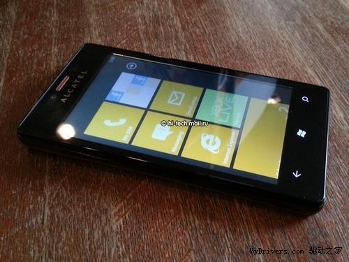 超像Lumia 800 阿尔卡特发布千元WP手机