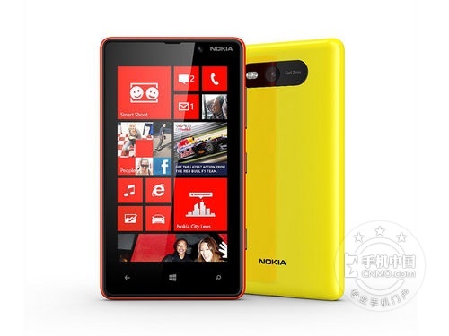 1.5GHz˫��WP8ǿ�� Lumia 820�׷����� 
