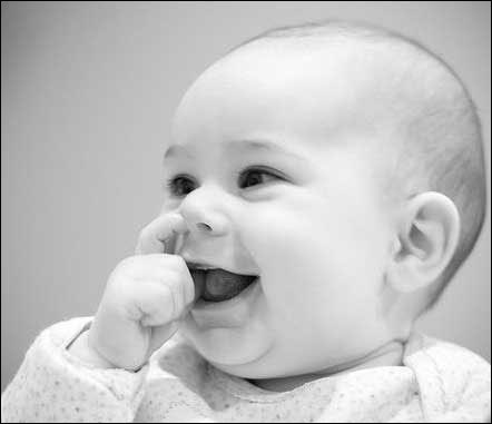 初生婴儿讲究多 适合拍宝宝的镜头推荐|婴儿|宝