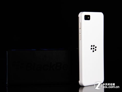 BB10充其量和WP8差不多 白色黑莓Z10评测