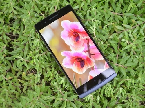 ��������2GBRAM��1300�������ֻ��Ƽ�(4)