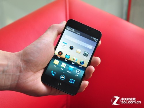 �����ĺ�����MX2��HTCOne�Ա�����