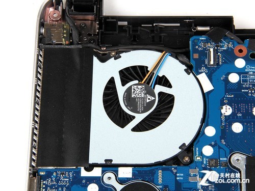 构造脱胎换骨！新GT700M游戏本拆解揭秘 