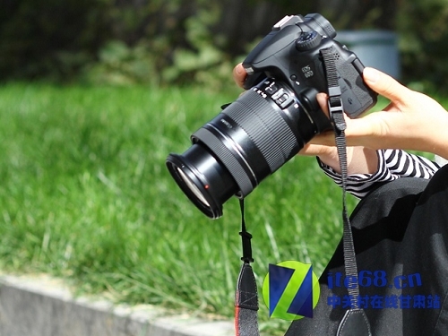 显赫独特拍照佳能60D只需售价8019元