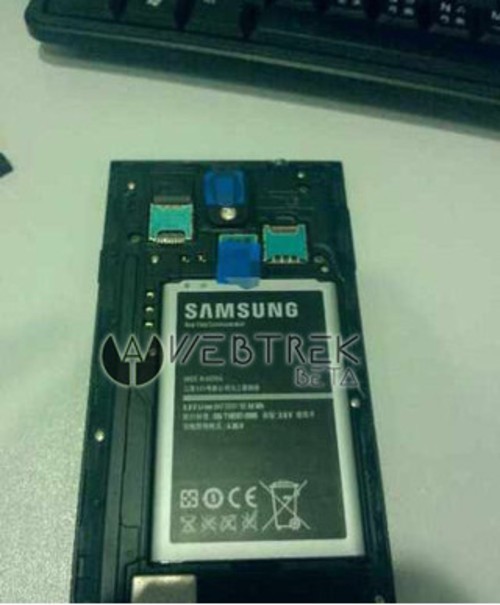 电池容量尚未确定 三星Note Ⅲ再现谍照 