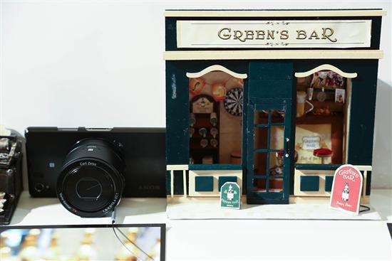 颠覆传统摄影索尼QX10/QX100上手试玩