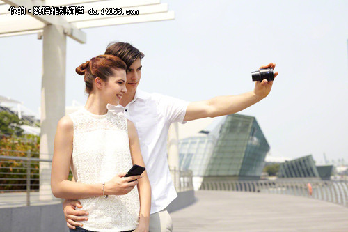 手机也能变相机?简评索尼全新镜头机