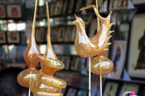 高画质+大光圈索尼QX100街拍后海人文