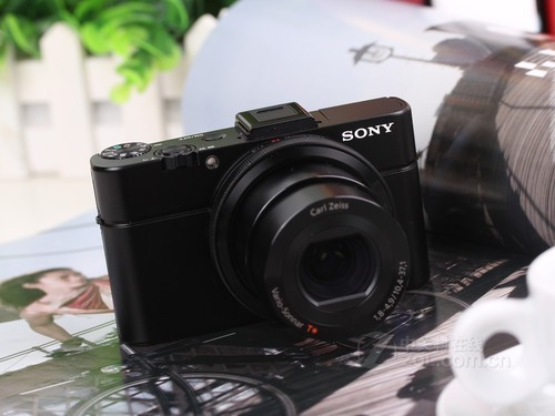 拍摄取景更方便索尼RX100II仅4599
