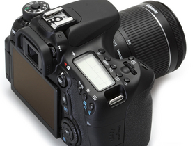 半画幅中端单反 佳能70D套机仅7699元_数码