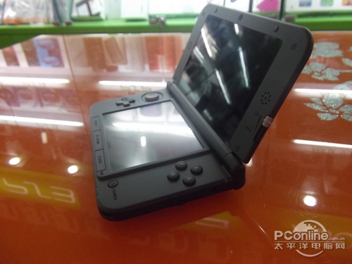 双触摸屏设计 任天堂 3DS LL破解版报1350元
