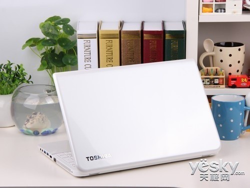 时尚大屏主流本东芝L50价格4799元