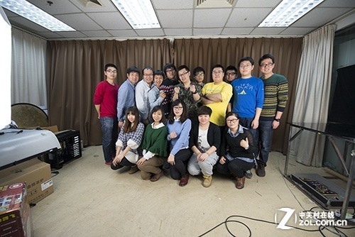 小手一抖畸变没有年终合影拍摄技巧揭秘