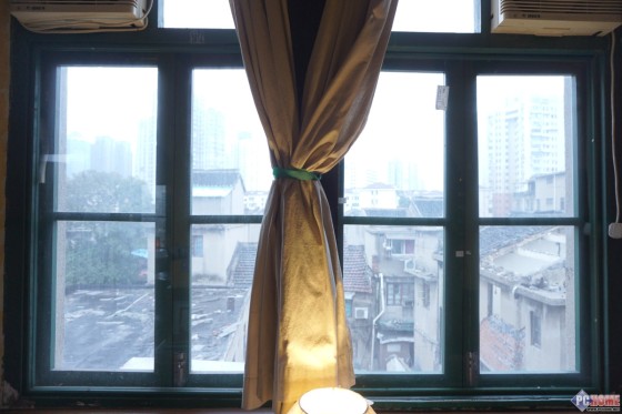 叫板无反最快对焦 索尼微单A6000评测