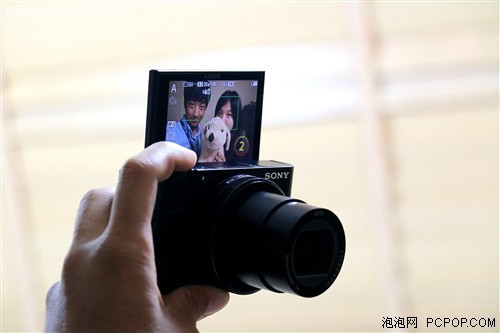 内置弹出式EVF索尼黑卡RX100III评测(3)