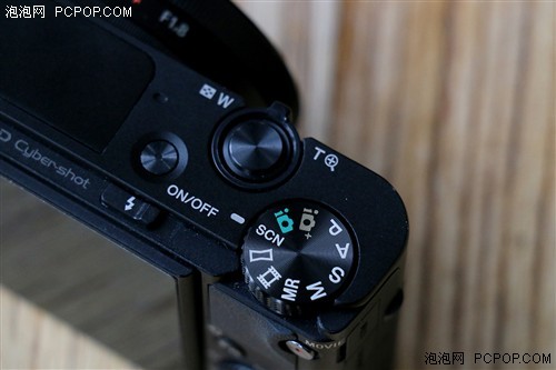 内置弹出式EVF索尼黑卡RX100III评测