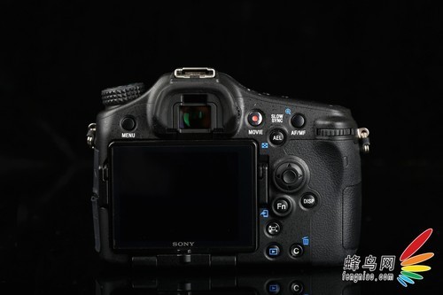 79点对焦系统更快捕捉 索尼α77 II试用