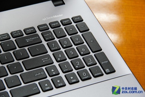 FX7600P交火 华硕VM590Z APU影音本评测