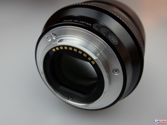 ���Ͱ�Ľ����Ӿ���ʿ56mmF1.2RAPD����