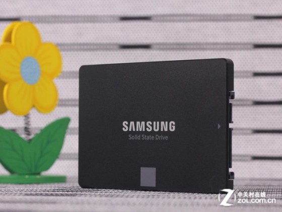 首款3bit 3D闪存SSD 三星850 EVO首测
