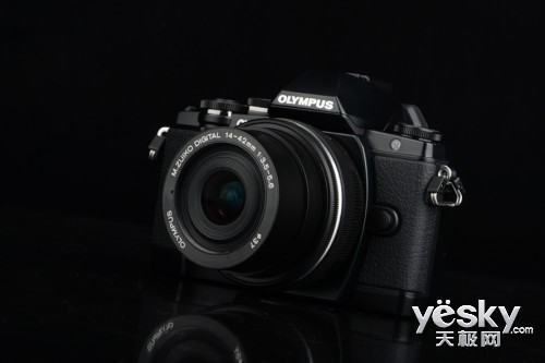 ��ɫ���ܰ��ְ�˹E-M10�׻�����4866