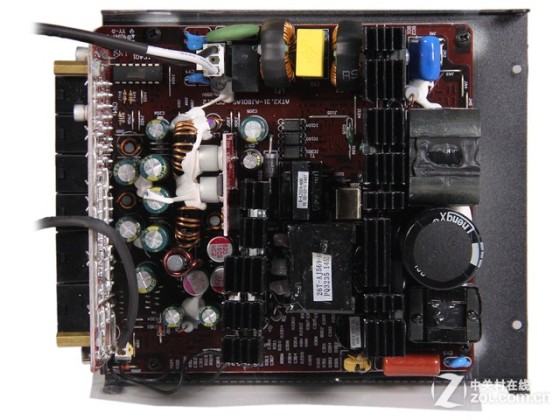 超91%最高转化率 先马金牌750京东499元