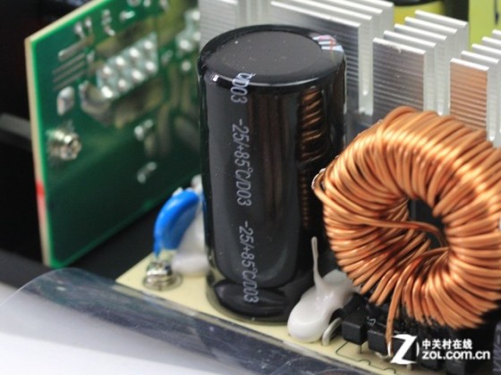 高品质游戏电源 航嘉MVP500仅售339元