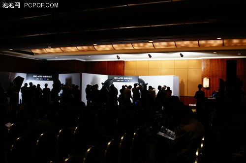 ����Ѳչ��4�֦���Ӱ����:����վ����