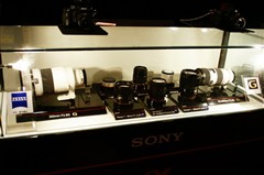 ����Ѳչ��4�֦���Ӱ����:����վ����